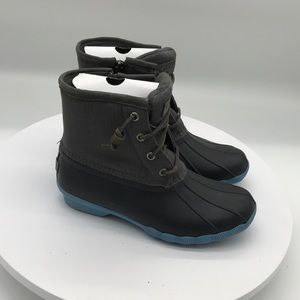 Sperry Womes  Saltwater Rain Boot size 5.5 US